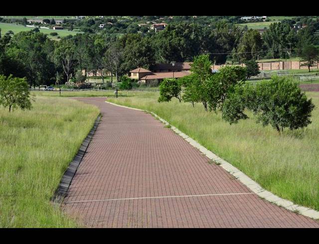 LAND FOR SALE IN KYALAMI AH
